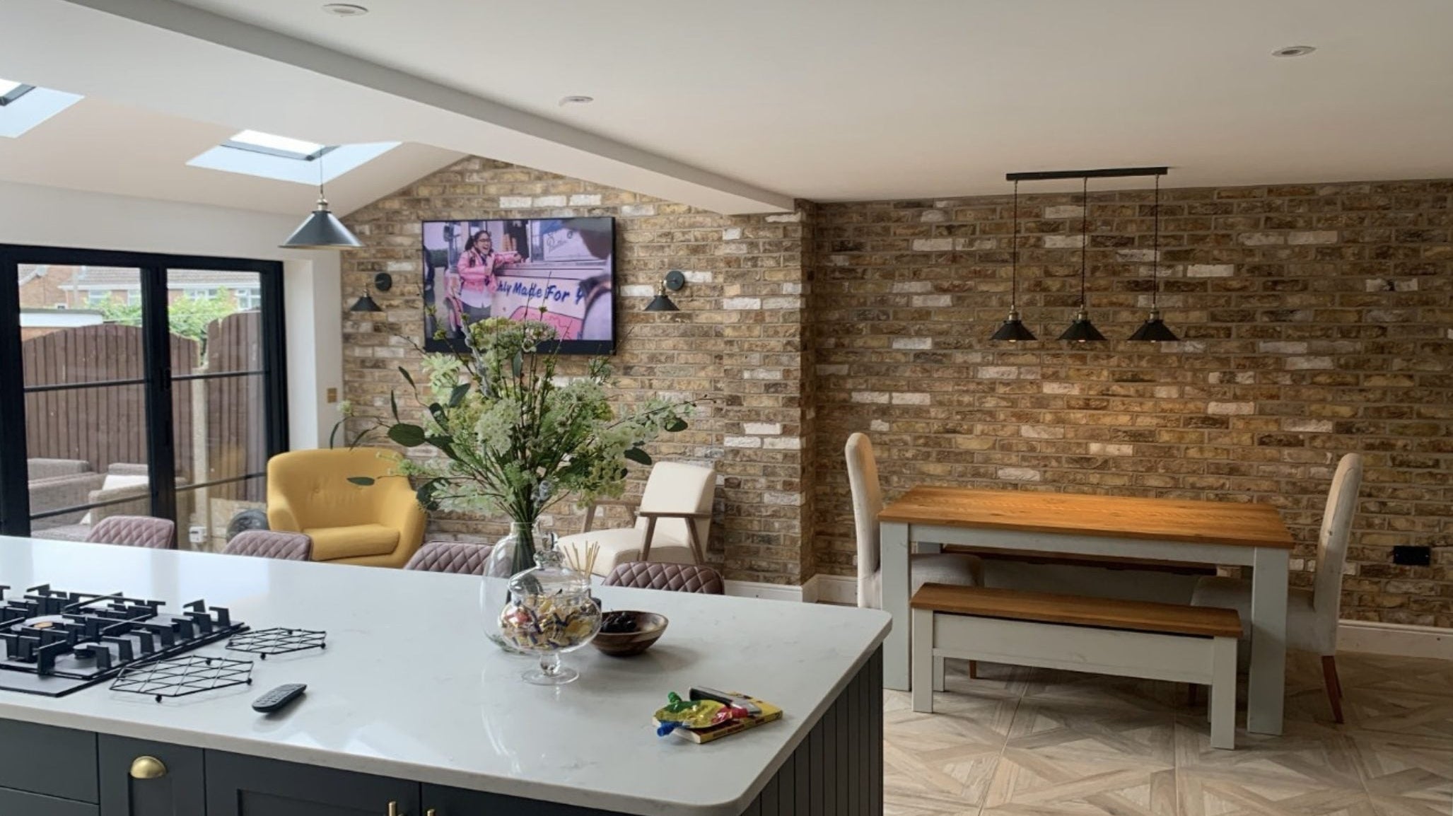 London Yellow Stock Brick Slips: A New Classic for Modern Interiors