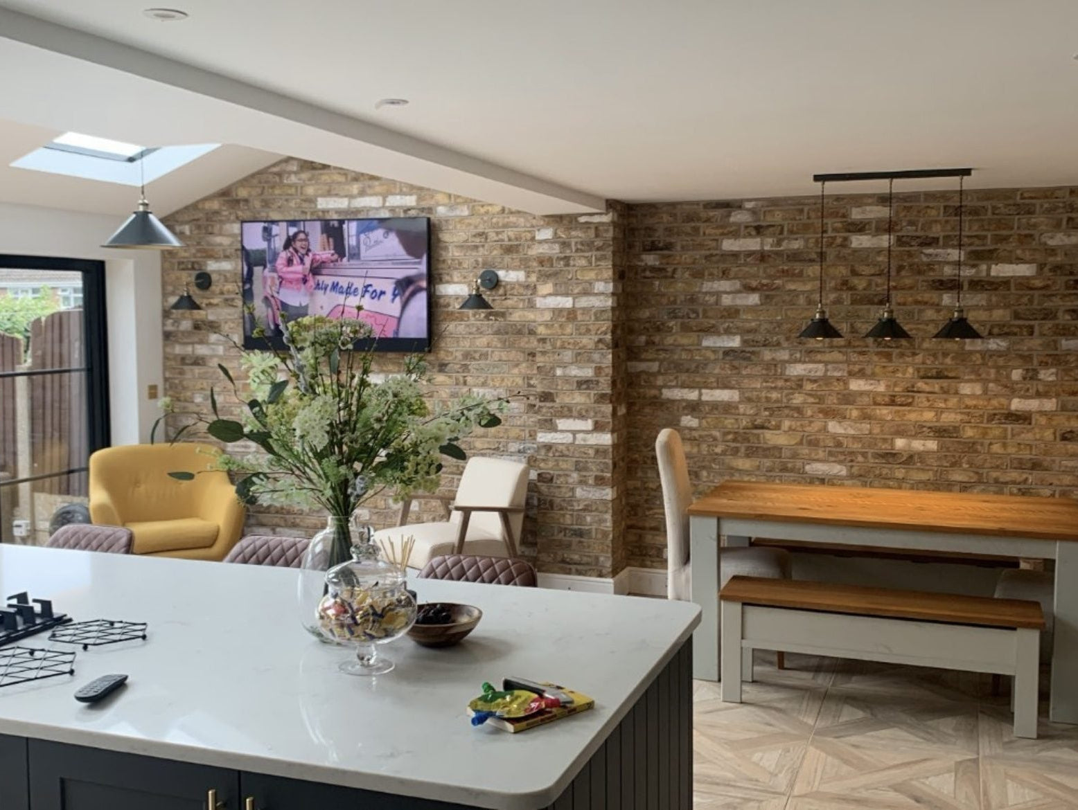 London Yellow Stock Brick Slips: A New Classic for Modern Interiors