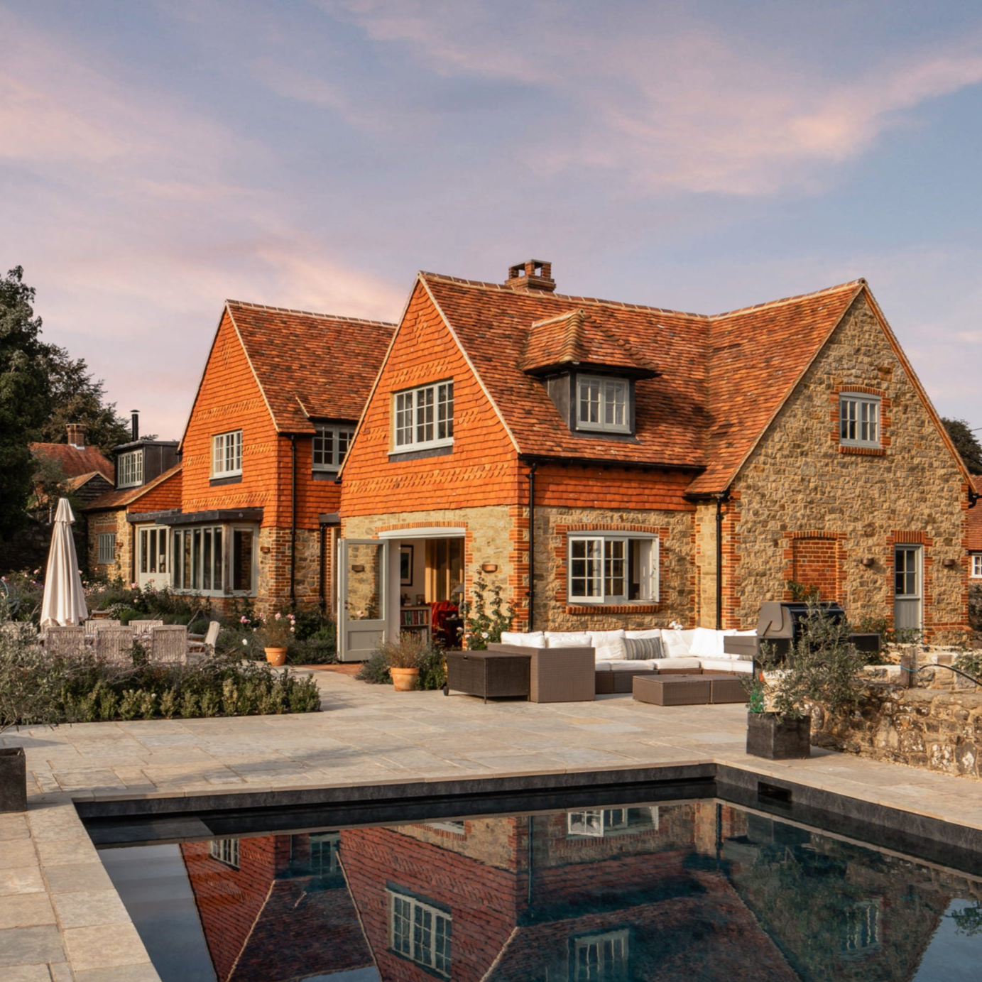 handmade country blend roof tiles by heritage clay tiles