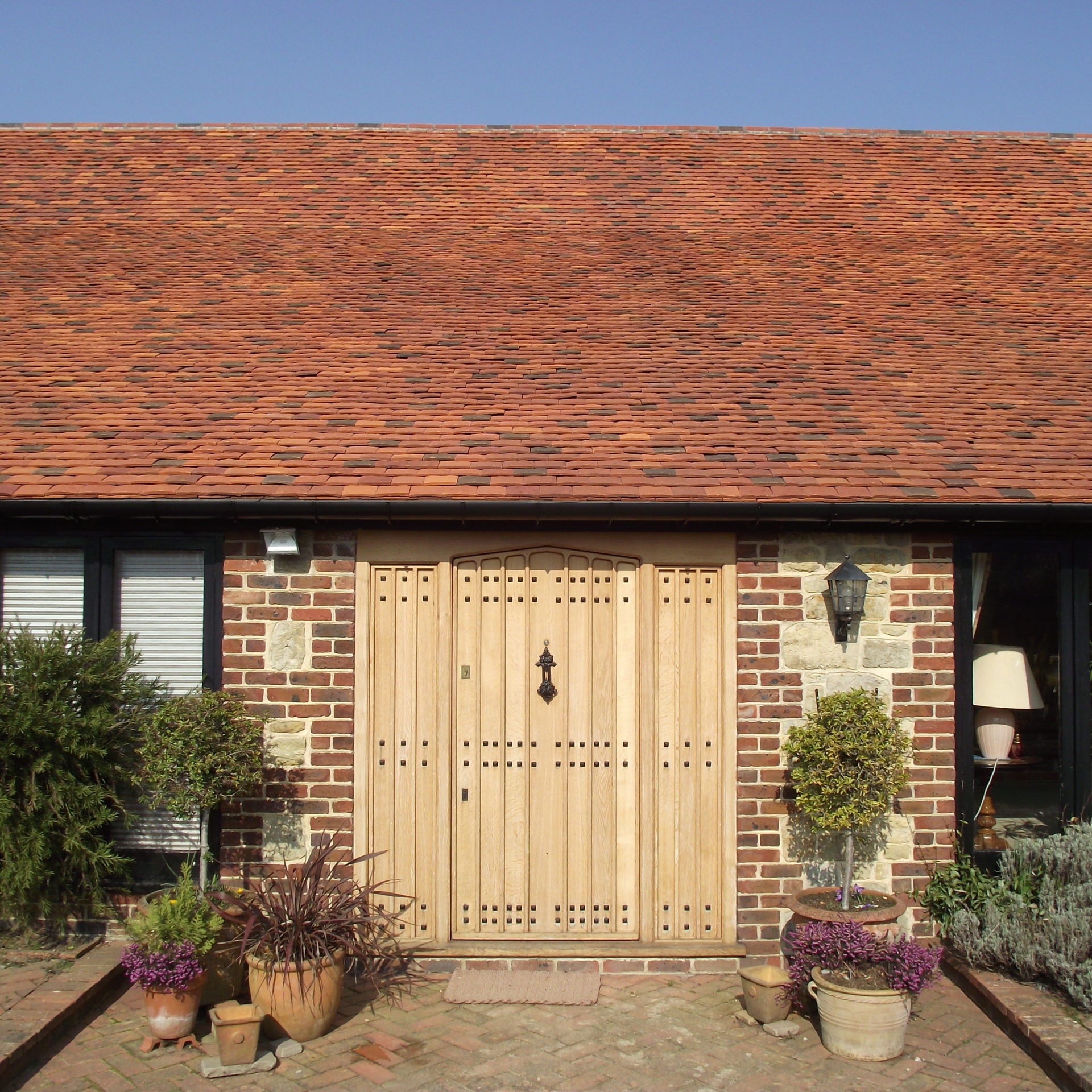old English farmhouse blend clay roof tile