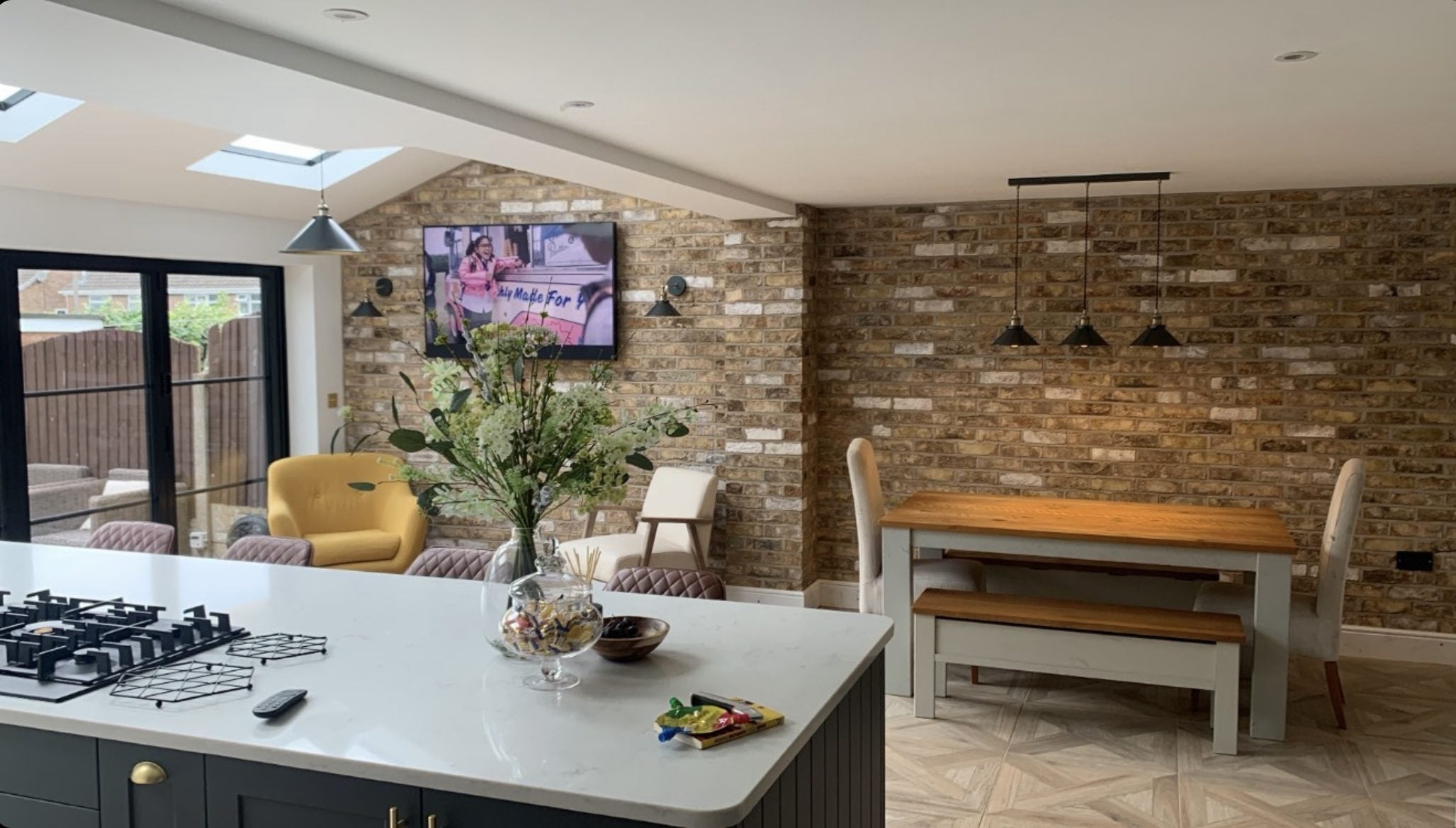 London Yellow Stock Brick Slips: A New Classic for Modern Interiors